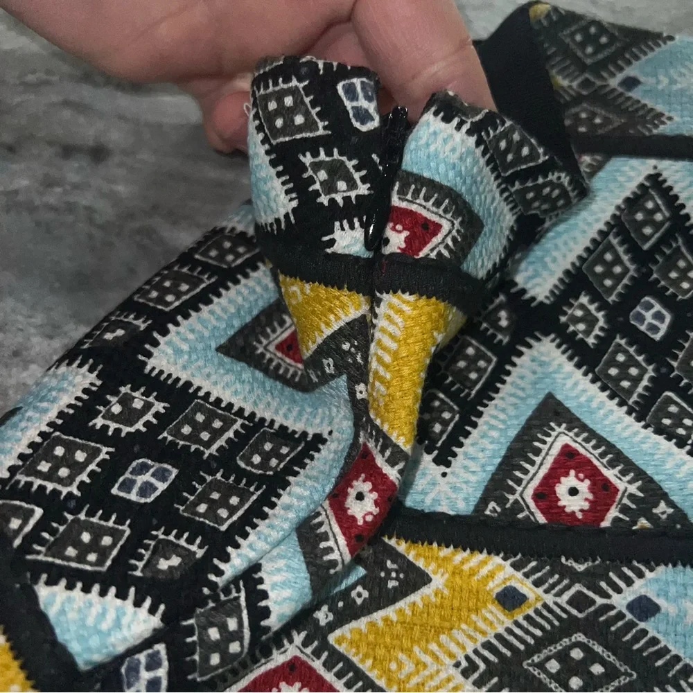 Ann Taylor LOFT Yellow Blue Black Tribal Print Short A-Line Skirt Women’s Size 6